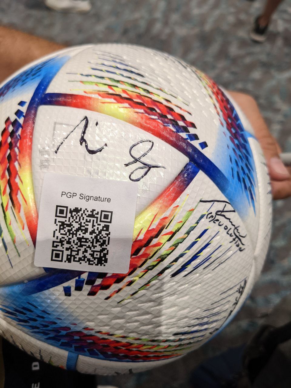 Signed autograph ea6d10265753d6af