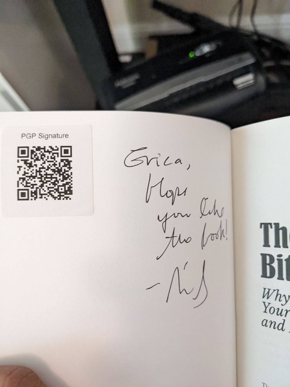 Signed autograph ede62497c6ac1445