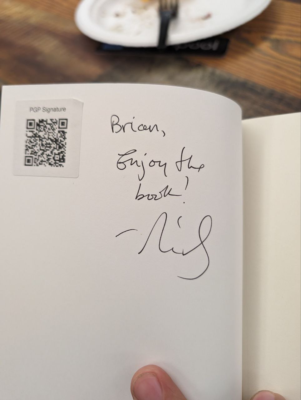 Signed autograph eef1b7cfb2589c50