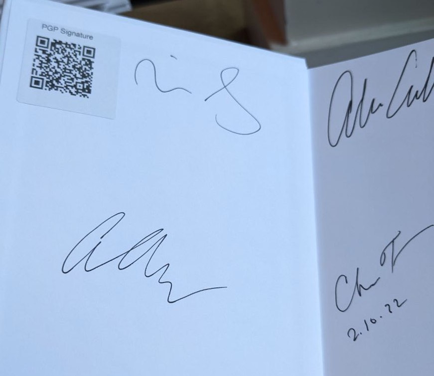 Signed autograph ef4d3d092cbfb828