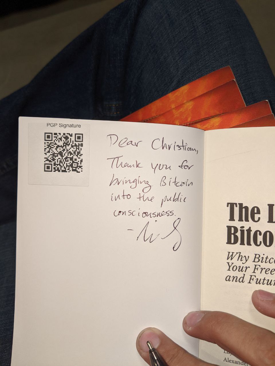 Signed autograph efe55661f9543b95