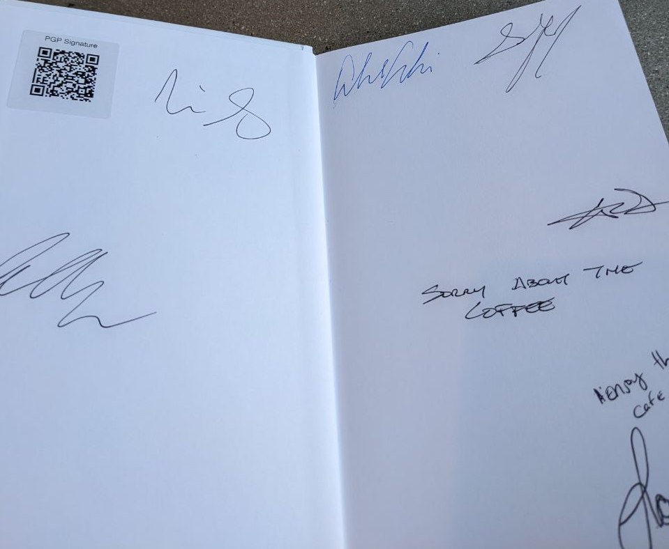 Signed autograph f02a32eb2a80d29b