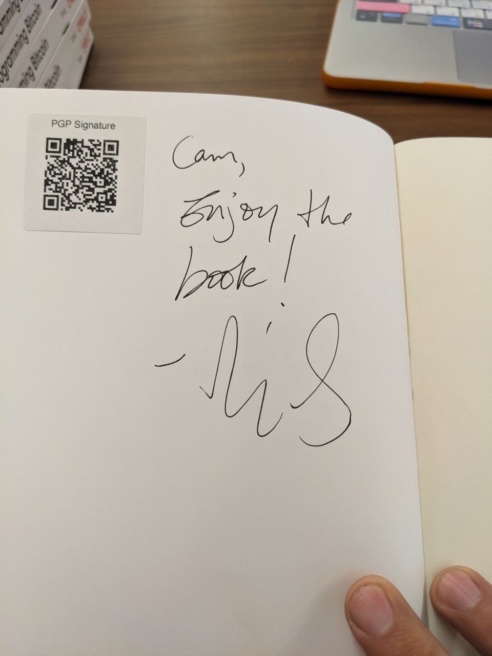 Signed autograph f1759c3bacd7fee7