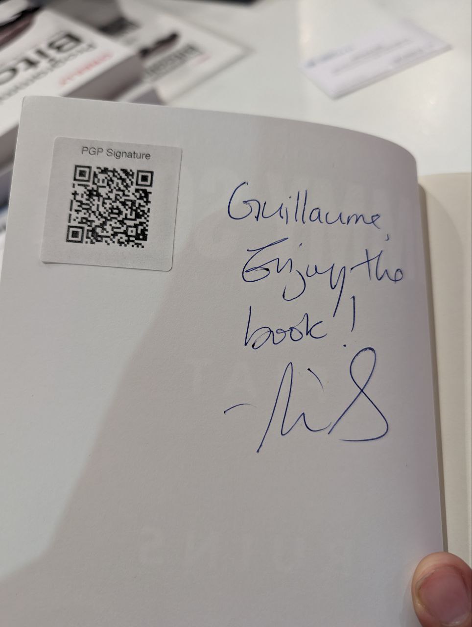 Signed autograph f54776ea832399fd