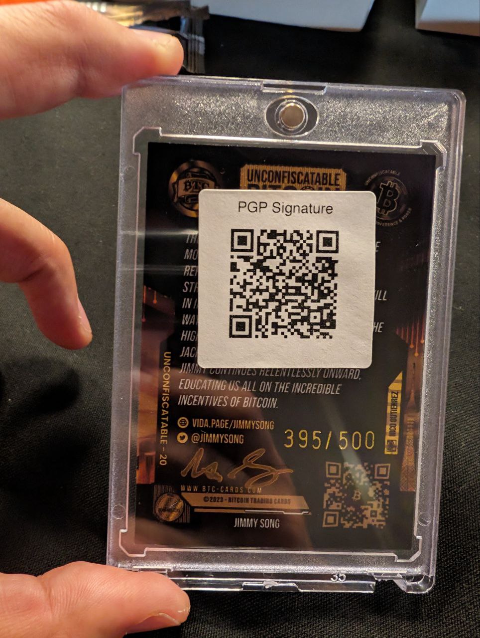 Signed autograph f54ccf8f17c6e905