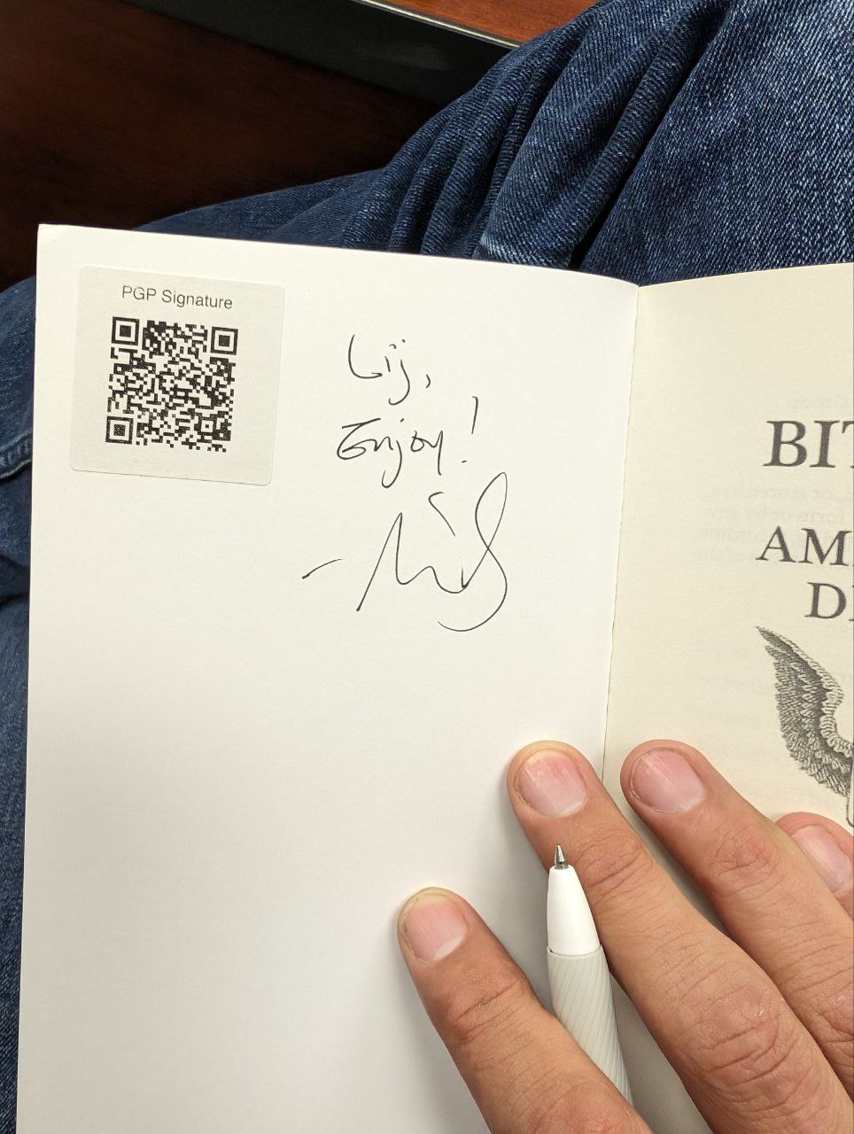 Signed autograph f8037dc93b461467