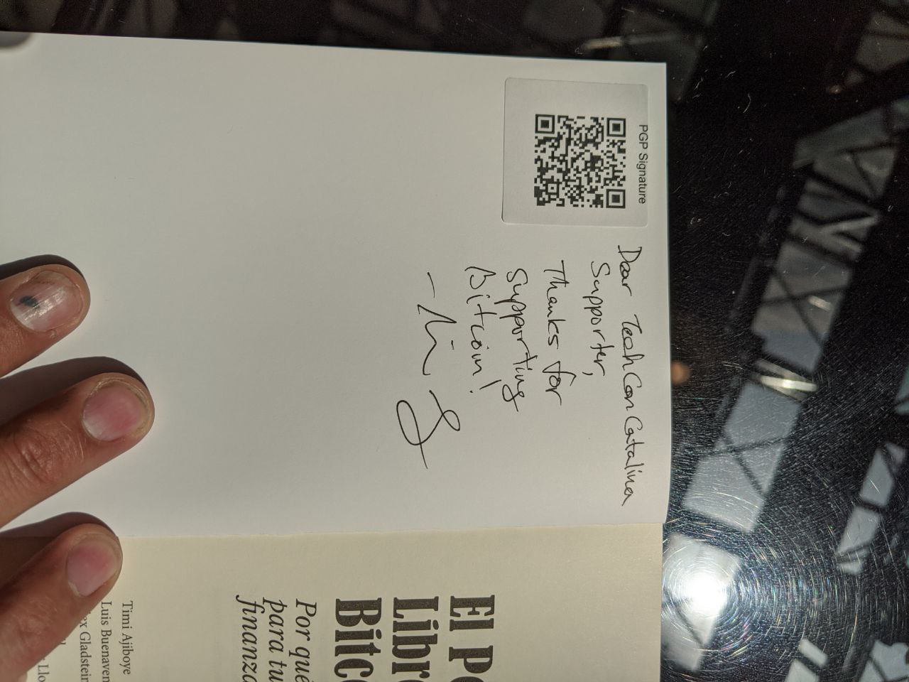 Signed autograph f97c5359438f665b