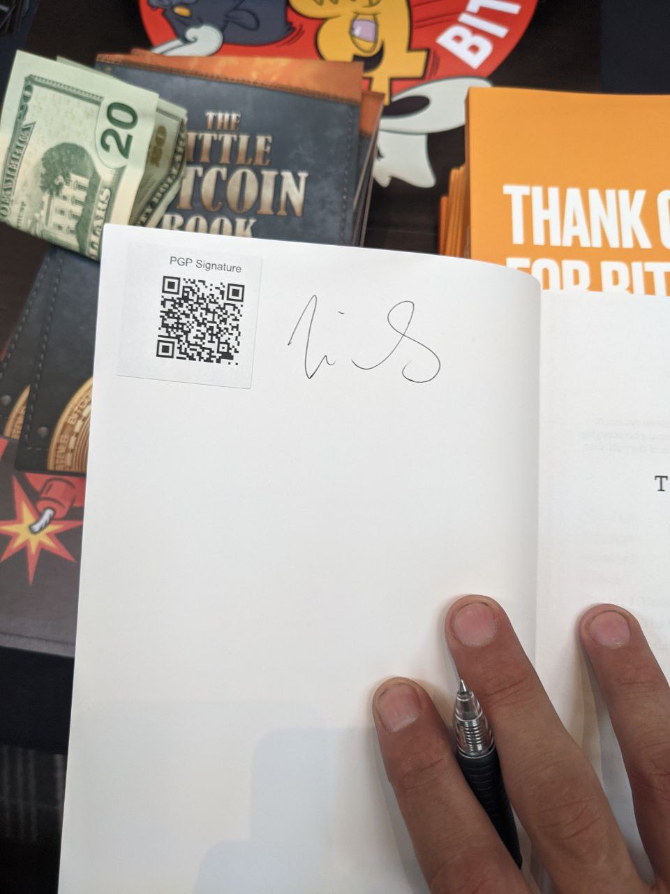 Signed autograph f9f7f20ce7d80bd7