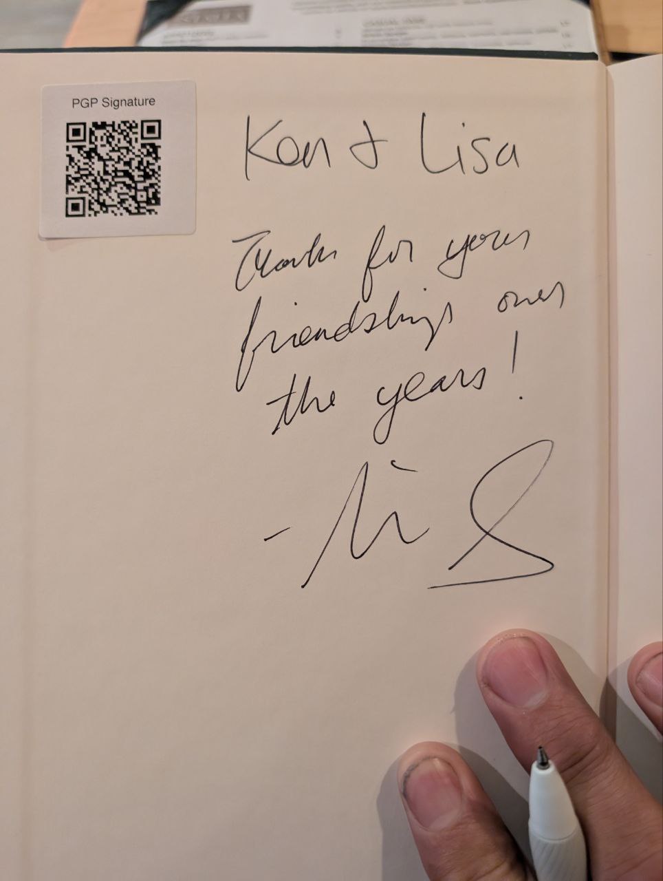 Signed autograph fc7b5a7d5f93e10c