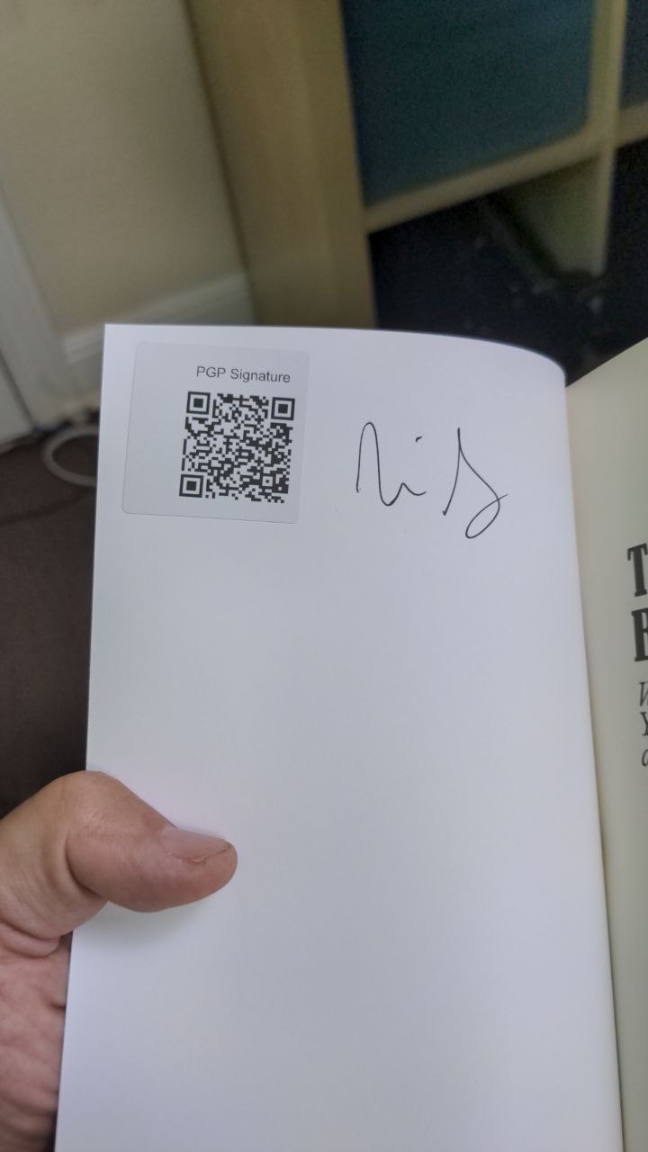 Signed autograph fd8bcf5d8e447bc4