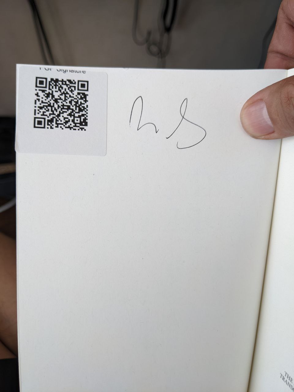 Signed autograph fe12df5918642928