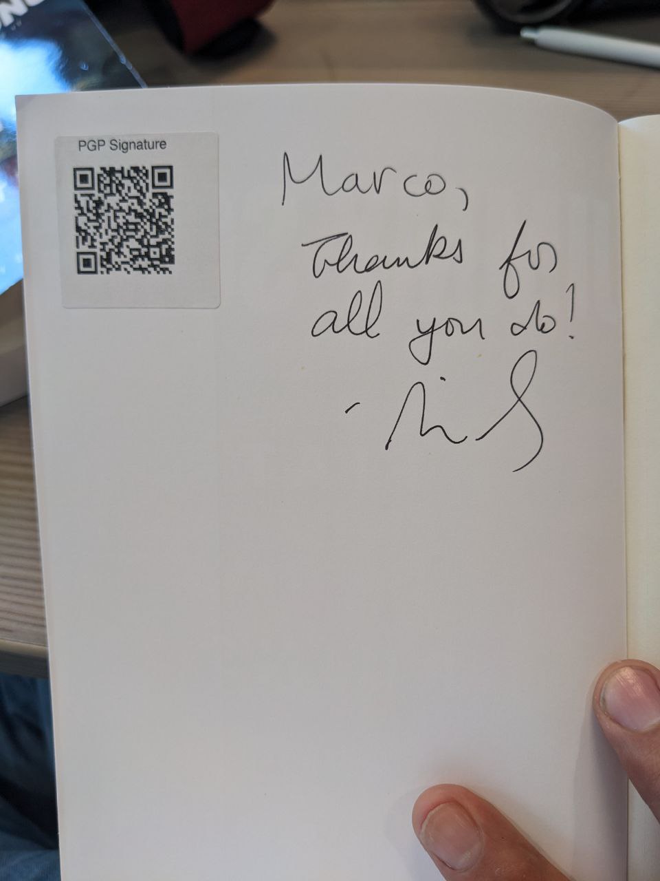 Signed autograph fe88f8def1f15a07